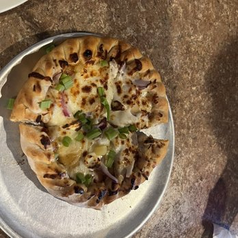 Villagio Pizzeria - Sweet chicken chili pizza - Pizza Near Me - Omaha, Nebraska