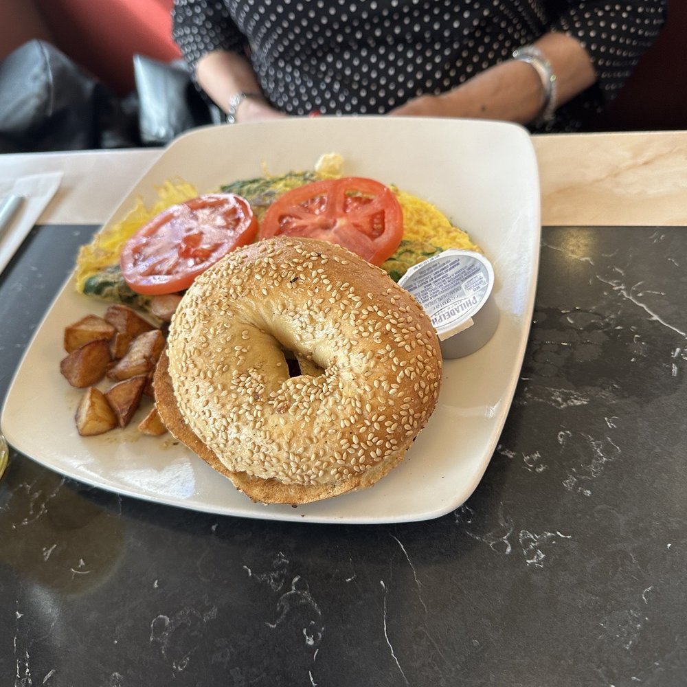 Silver Diner - Omelette & bagel - Diners Near Me - McLean, Virginia