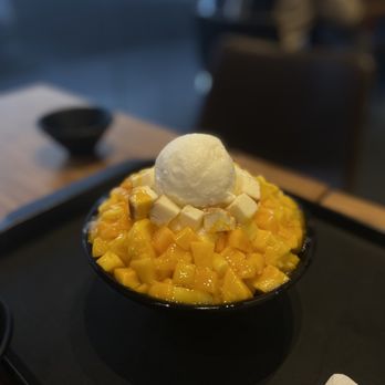 Sulbing - Mango Cheese - Desserts Near Me - Santa Clara, California Sulbing - Mango Cheese - Desserts Near Me - Santa Clara, California