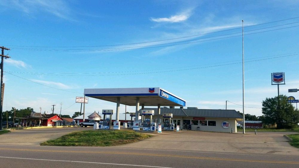TETCO/CHEVRON IH 45 & Hwy 7, Centerville, Texas Gas Stations