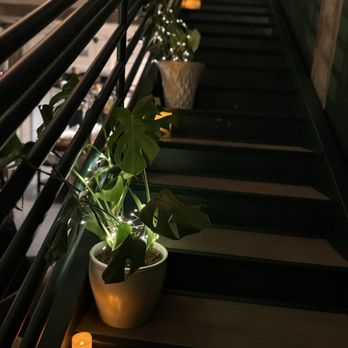 Da Barbara - Stairs to 2nd floor seating - Italian Near Me - Los Angeles, California