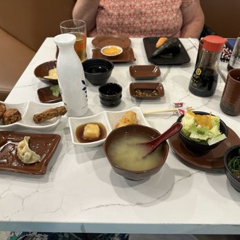 Kawawa Japanese Restaurant - Our meal ( round 1) - Sushi Bars Near Me - Burnaby, British Columbia