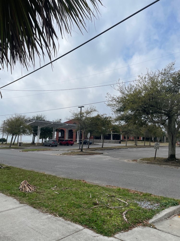 SANDERS BEACHCORINNE JONES RESOURCE CENTER 16 Photos 913 S I St