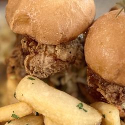 Sante - Chicken Sliders
