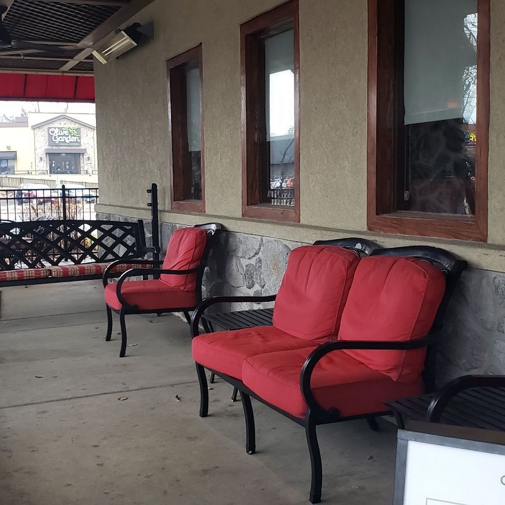 Carrabba's Italian Grill - Italian Near Me - Greenfield, Wisconsin
