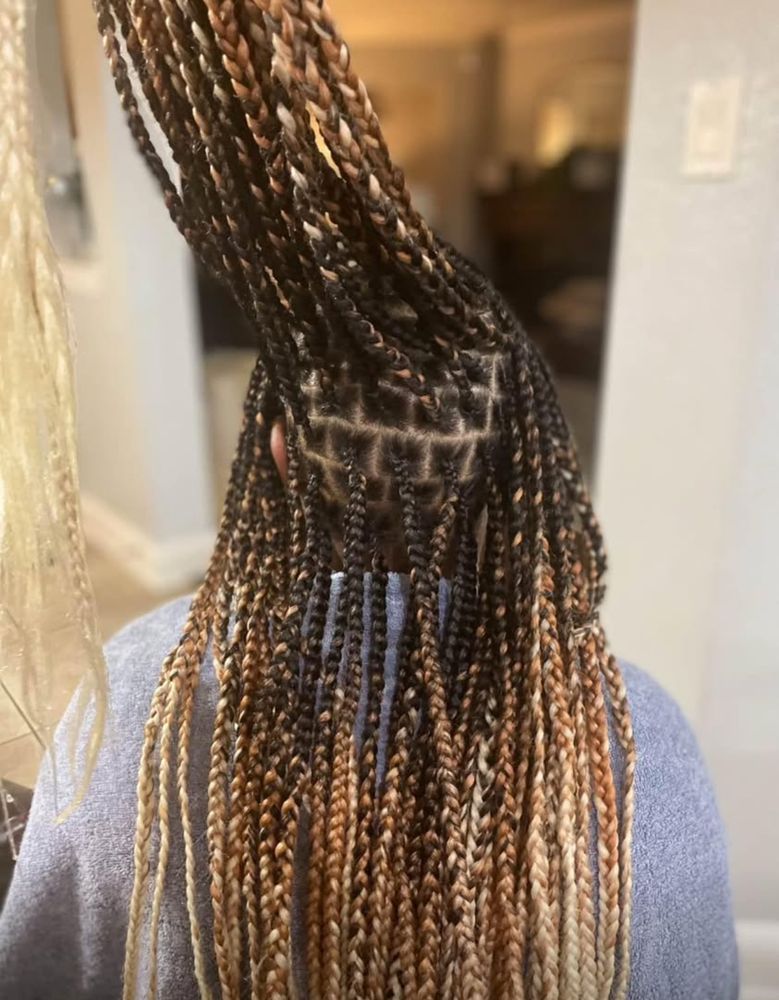 Blessing Beauty Home Braids Logo
