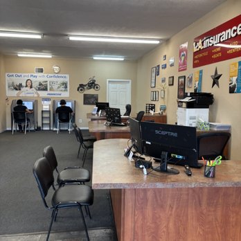 L.A. Insurance - Interior of the L.A. Insurance located at 1337 West Prince Rd. in AZ - Home & Rental Insurance Near Me - Tucson, Arizona L.A. Insurance - Interior of the L.A. Insurance located at 1337 West Prince Rd. in AZ - Home & Rental Insurance Near Me - Tucson, Arizona