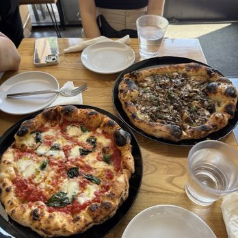 Sei Pizza Bar - Pizza Near Me - Los Angeles, California