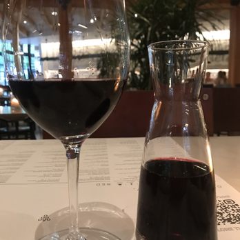 Sixty Vines - 8oz red - New American Near Me - Dallas, Texas