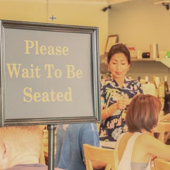Aloha Kitchen - Awesome Staff - Breakfast & Brunch Near Me - Honolulu, Hawaii