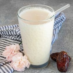 Le Petit Tunis - Sahara Sunset (Date & Banana Smoothie)