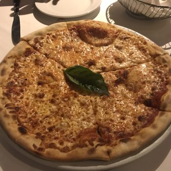 Trattoria Amici - Margherita Pizza - Italian Near Me - Glendale, California Trattoria Amici - Margherita Pizza - Italian Near Me - Glendale, California