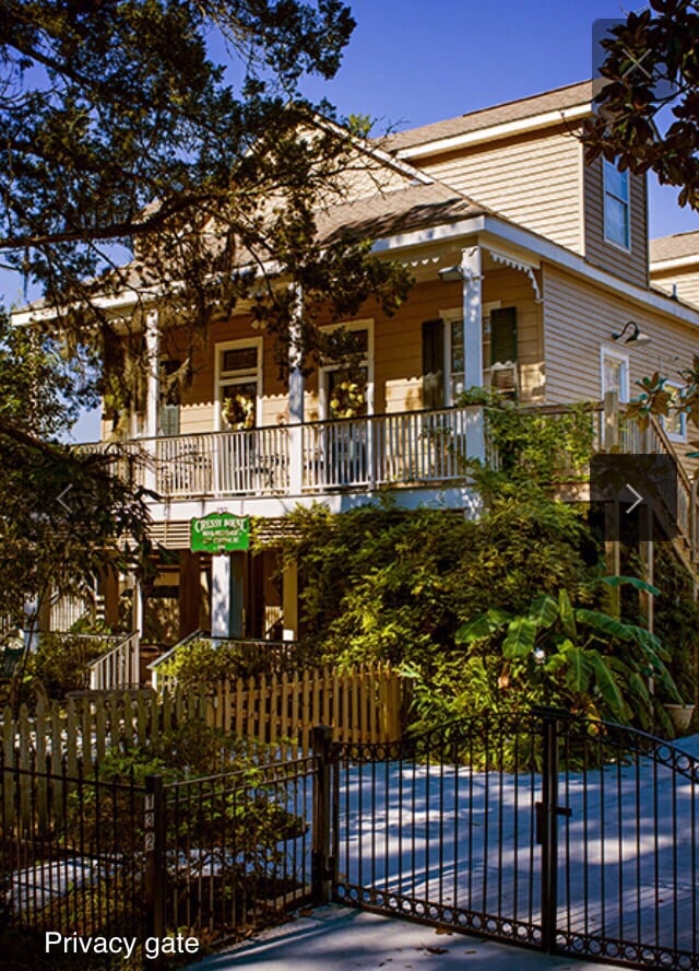 THE CRESSY HOUSE Updated September 2024 22 Photos 132 Coffee St