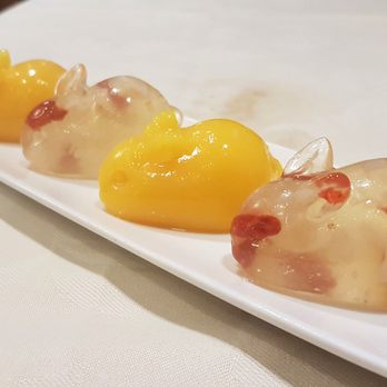 Yan's Garden Chinese Restaurant - Mango and Lychee Bunnies - Chinese Near Me - Burnaby, British Columbia Yan's Garden Chinese Restaurant - Mango and Lychee Bunnies - Chinese Near Me - Burnaby, British Columbia