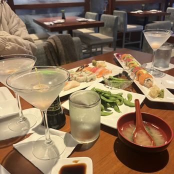 Genki Ya - Somerville - Sushi Bars Near Me - Somerville, Massachusetts