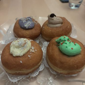 Teas'n You - Ube donut, Pandan donut, coco donut, and tiramisu donut - Bubble Tea Near Me - Vienna, Virginia Teas'n You - Ube donut, Pandan donut, coco donut, and tiramisu donut - Bubble Tea Near Me - Vienna, Virginia