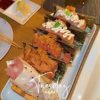 moment sushi - Japanese Near Me - San Diego, California moment sushi - Japanese Near Me - San Diego, California