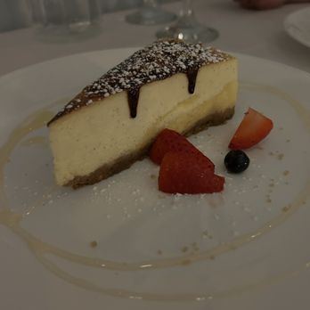 Agua Bistro - Crème brûlée cheesecake - French Near Me - Lower Providence, Pennsylvania