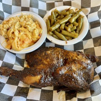 Lottie Bell's Bbq - Smoked chicken, grilled green beans, mac & cheese - Barbeque Near Me - Ormond Beach, Florida