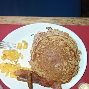 Millie's Restaurant & Bakery - Breakfast plate - Bakeries Near Me - Van Nuys, California Millie's Restaurant & Bakery - Breakfast plate - Bakeries Near Me - Van Nuys, California