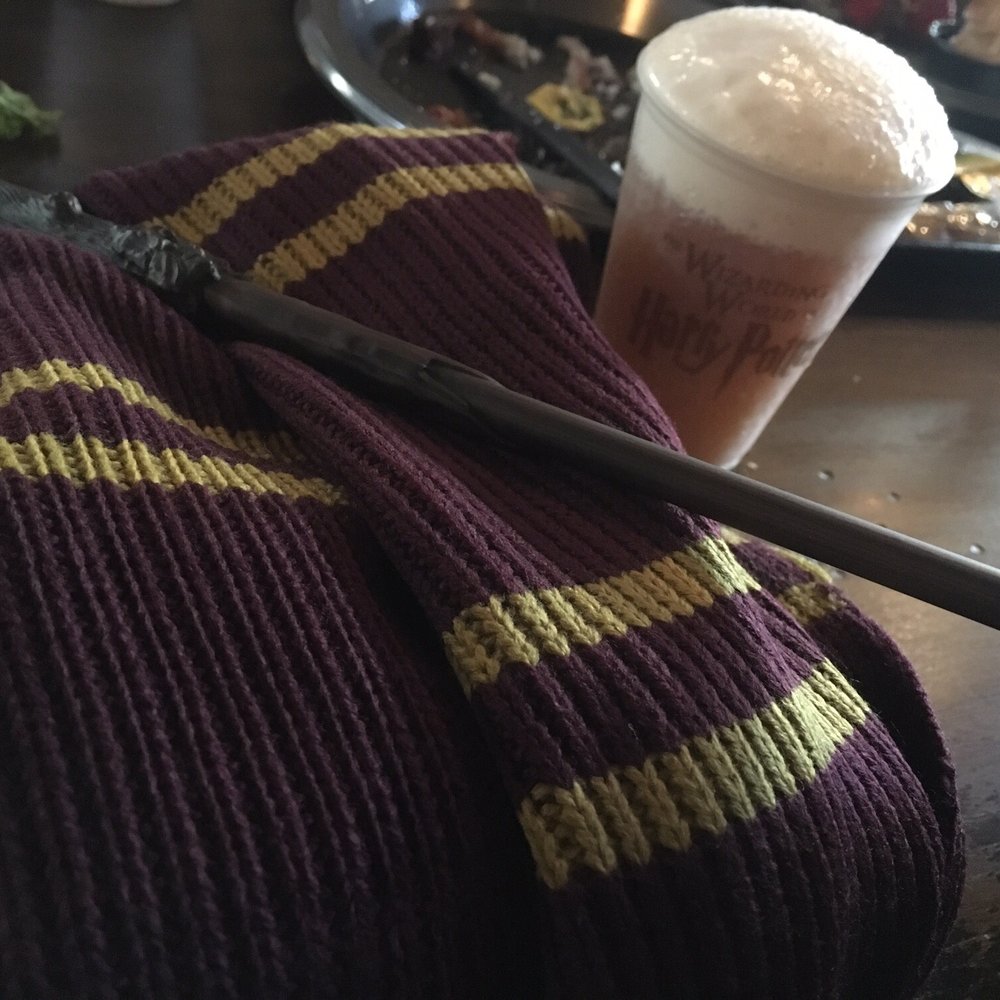 Hogsmeade - Amusement Parks Near Me - Universal City, California