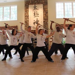 USA CHEN TAIJI CENTER - Progressing now to Chen Single Sword