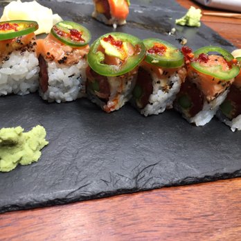 Kata Robata - Ocean picante - tempura asparagus, salmon, tuna and chili sauce. Different flavor combination but very tasty. - Sushi Bars Near Me - Houston, Texas