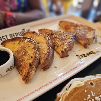 Breakfast Republic - French Toast - Breakfast & Brunch Near Me - Long Beach, California Breakfast Republic - French Toast - Breakfast & Brunch Near Me - Long Beach, California