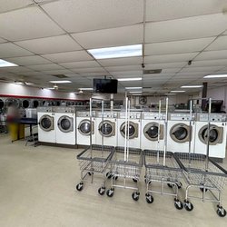 The Laundry Shop At La Plazita - Lavenderia - Wascomat Machines - 6th Gen. These are workhorses and one of the most reputable commercial washers in the industry