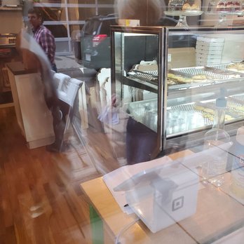 Sugar - Bakeries Near Me - Cincinnati, Ohio