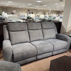 FurnitureLand