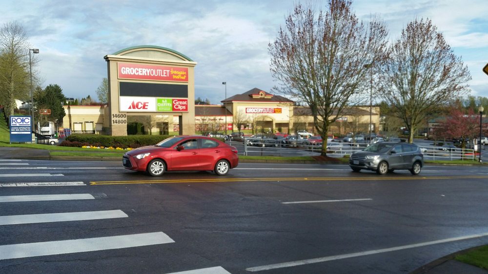 SUNNYSIDE VILLAGE SQUARE Updated August 2024 1350013530 SE 147th