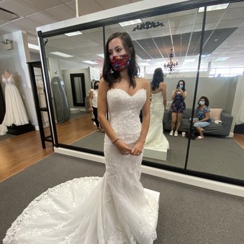 Bella Sposa - Bridal Near Me - Tinley Park, Illinois