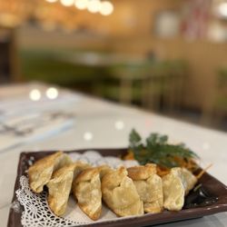 Mizu Sushi - Pan fried pork gyoza