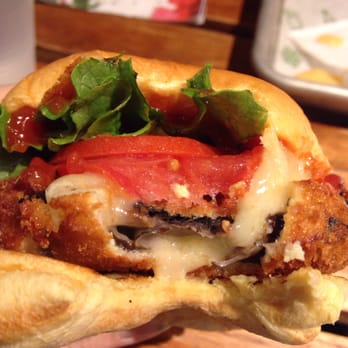 Shake Shack Garden State Plaza - Mmmmm inside of a shroom - Burgers Near Me - Paramus, New Jersey