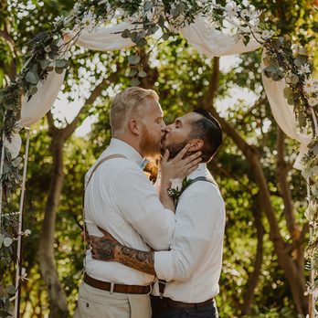 Samantha Phillips Photography - This Kiss! - Event Photography Near Me