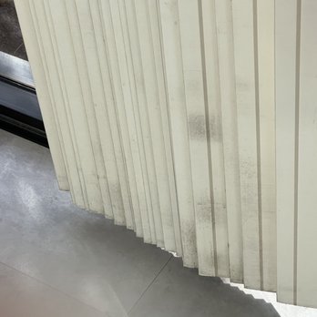Thomas Toolson, DDS - Blinds in the lobby, ceiling in the hygenieist rooms are even worse! - Orthodontists Near Me - Fairfield, California Thomas Toolson, DDS - Blinds in the lobby, ceiling in the hygenieist rooms are even worse! - Orthodontists Near Me - Fairfield, California