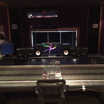 Metropolis Studios - Recording & Rehearsal Studios Near Me - London, XGL