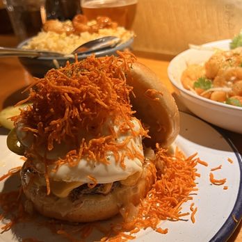 Mott St - Asian Fusion Near Me - Chicago, Illinois