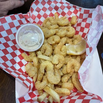 Lobster Cooker - A very large helping of extremely fresh fried shrimp - oh, and more fries. - Seafood Near Me - Freeport, Maine