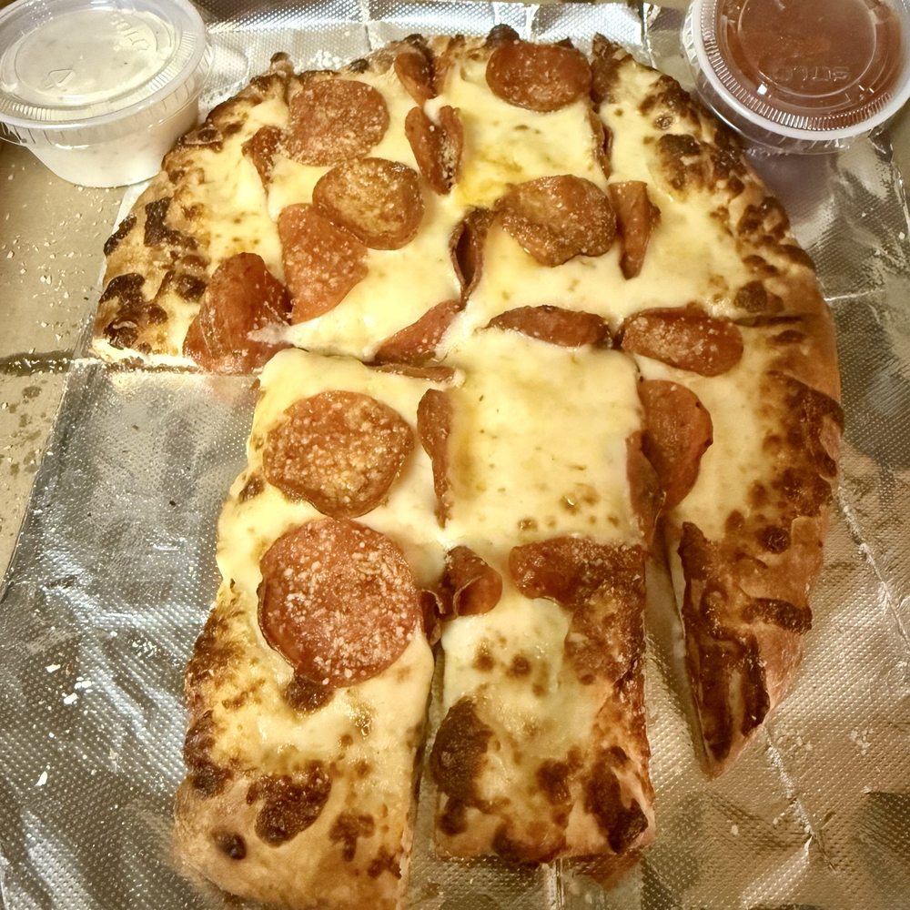 Cheese bread with pepperoni