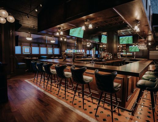 McGonagle’s Pub & Restaurant by null