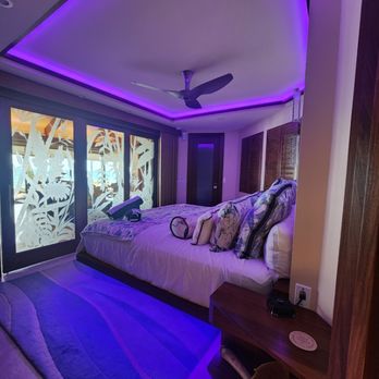 Lux'Cation Service - Luxury in Paradise - Office Cleaning Near Me