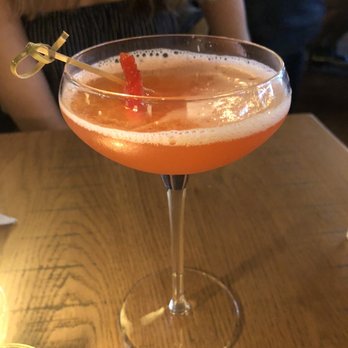 SoCal Kitchen + Bar - Beach party cocktail - New American Near Me - Columbus, Ohio