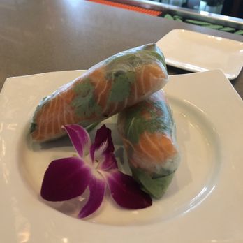 Genki Ya - Somerville - Spring roll salmon - Sushi Bars Near Me - Somerville, Massachusetts