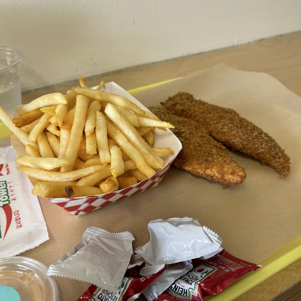 Daybird - 2 Piece Tender and fries - Chicken Shop Near Me - Los Angeles, California Daybird - 2 Piece Tender and fries - Chicken Shop Near Me - Los Angeles, California