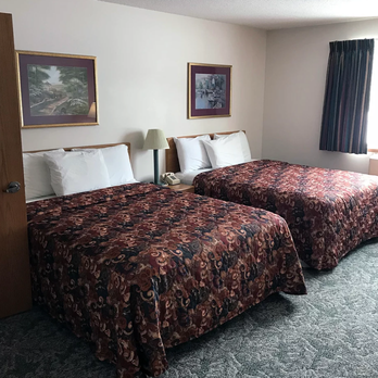 Lincoln Host Motor Inn - Hotels Near Me - Escanaba, Michigan Lincoln Host Motor Inn - Hotels Near Me - Escanaba, Michigan