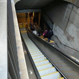 Entrance at Market and Spear. Entrance at Market and Spear.