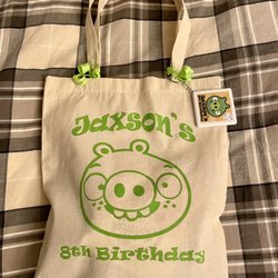 A Thread Ahead - Tote bag and key chain puzzle