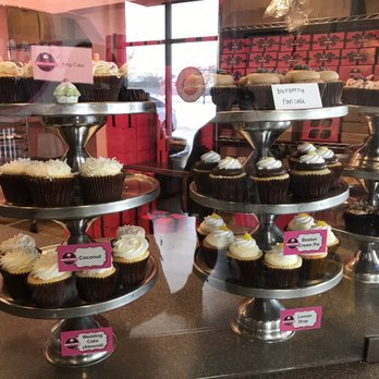 Smallcakes - Yum! - Bakeries Near Me - Naperville, Illinois Smallcakes - Yum! - Bakeries Near Me - Naperville, Illinois